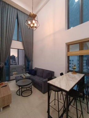 COL 11A Deluxe 1 Bedroom Duplex Infinity Pool